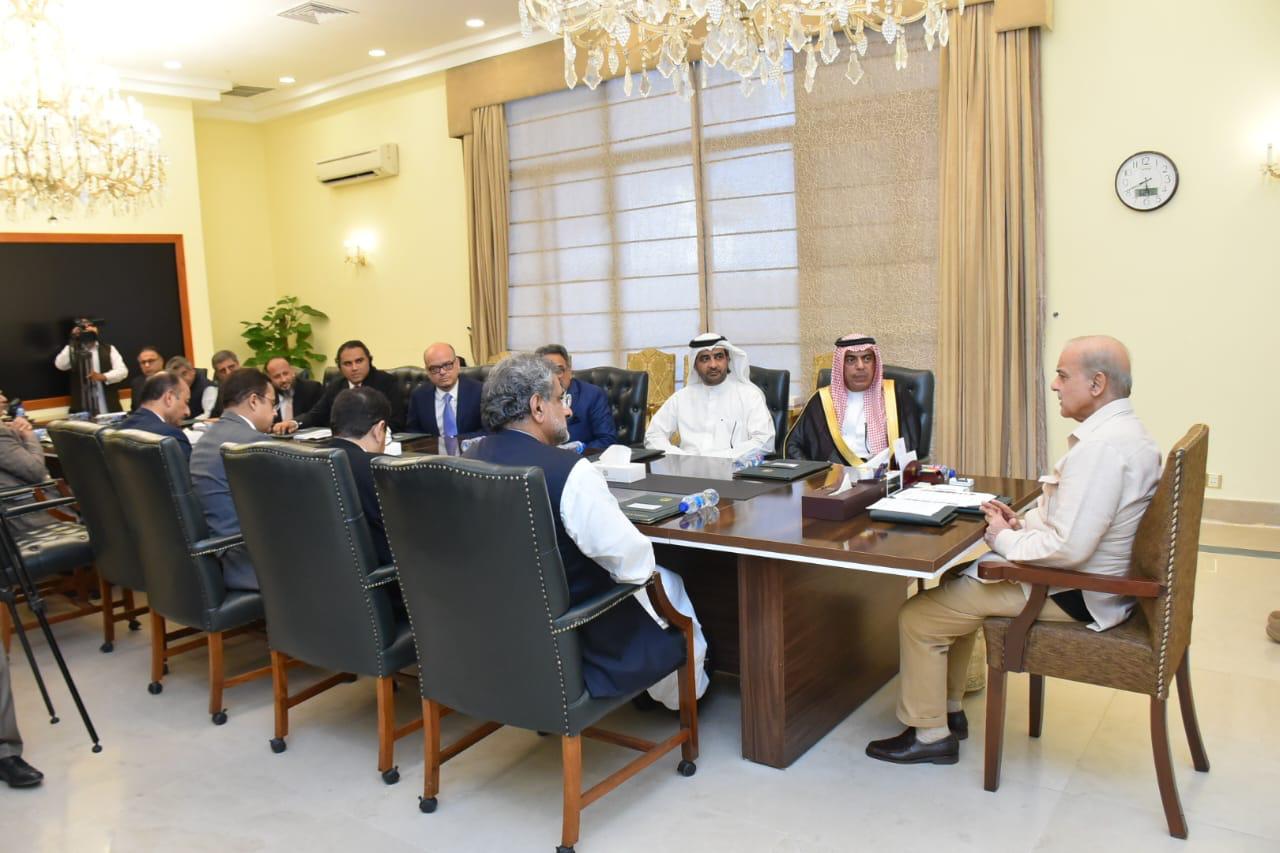 Business Leaders From Saudi And Kuwait Meet PM